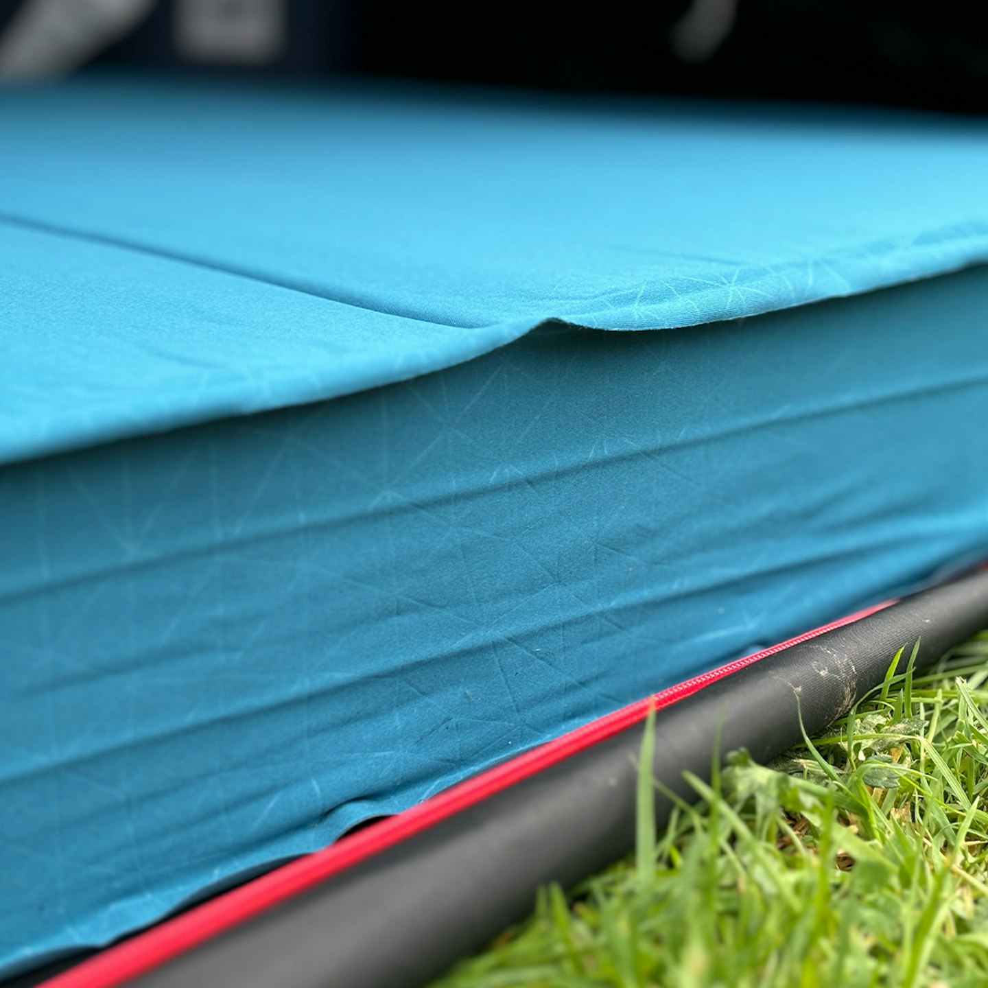 Sea to Summit comfort deluxe camping mattress thickness